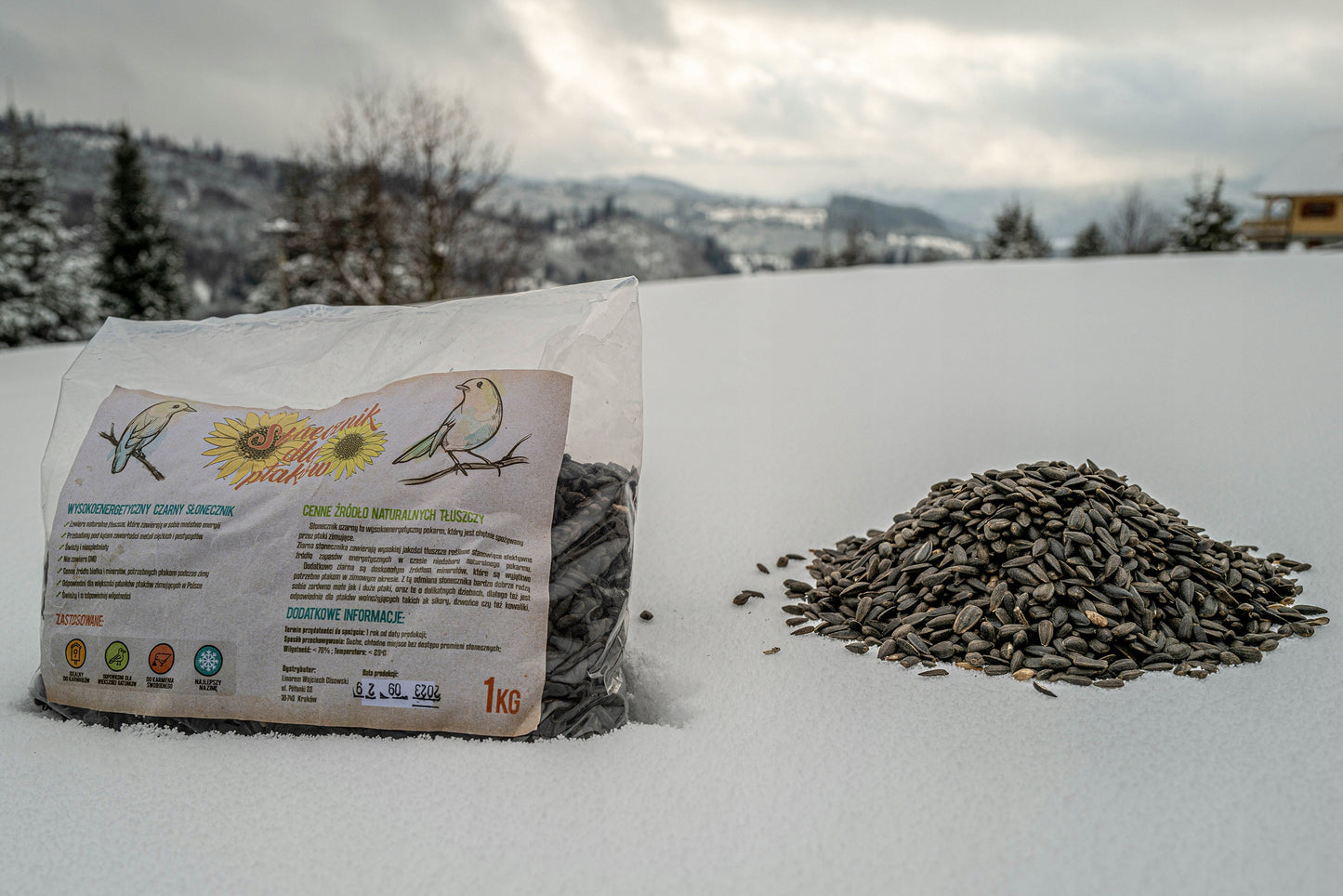 JUODOSIOS SAULĖGRĄŽOS SVEIKAS PAŠARAS MAISTAS SKANĖSTAS ŽIEMOJANTIEMS PAUKŠČIAMS 1KG