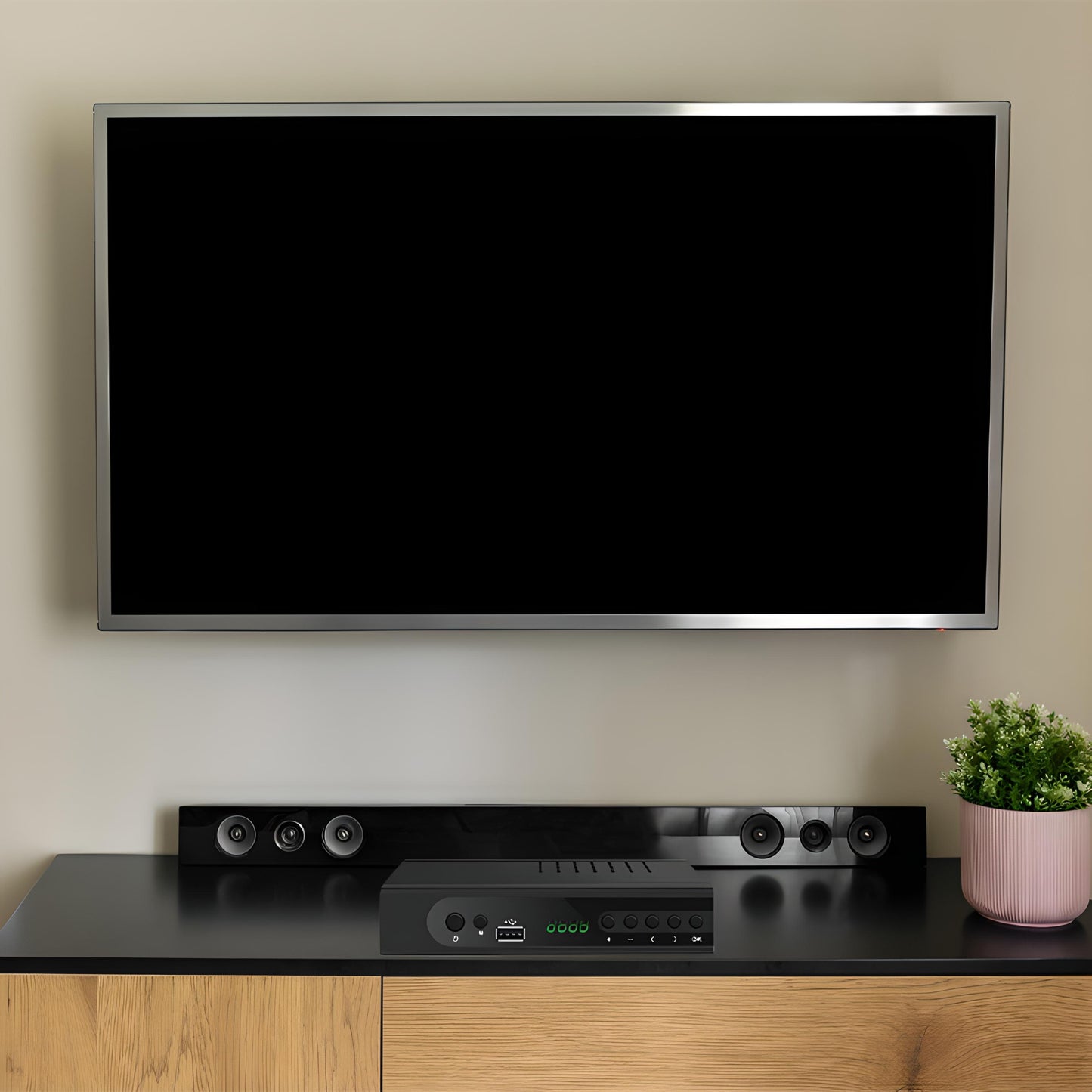 Antžeminės televizijos imtuvas-derintuvas Full HD DVB-T2 HEVC H.265 Universalus