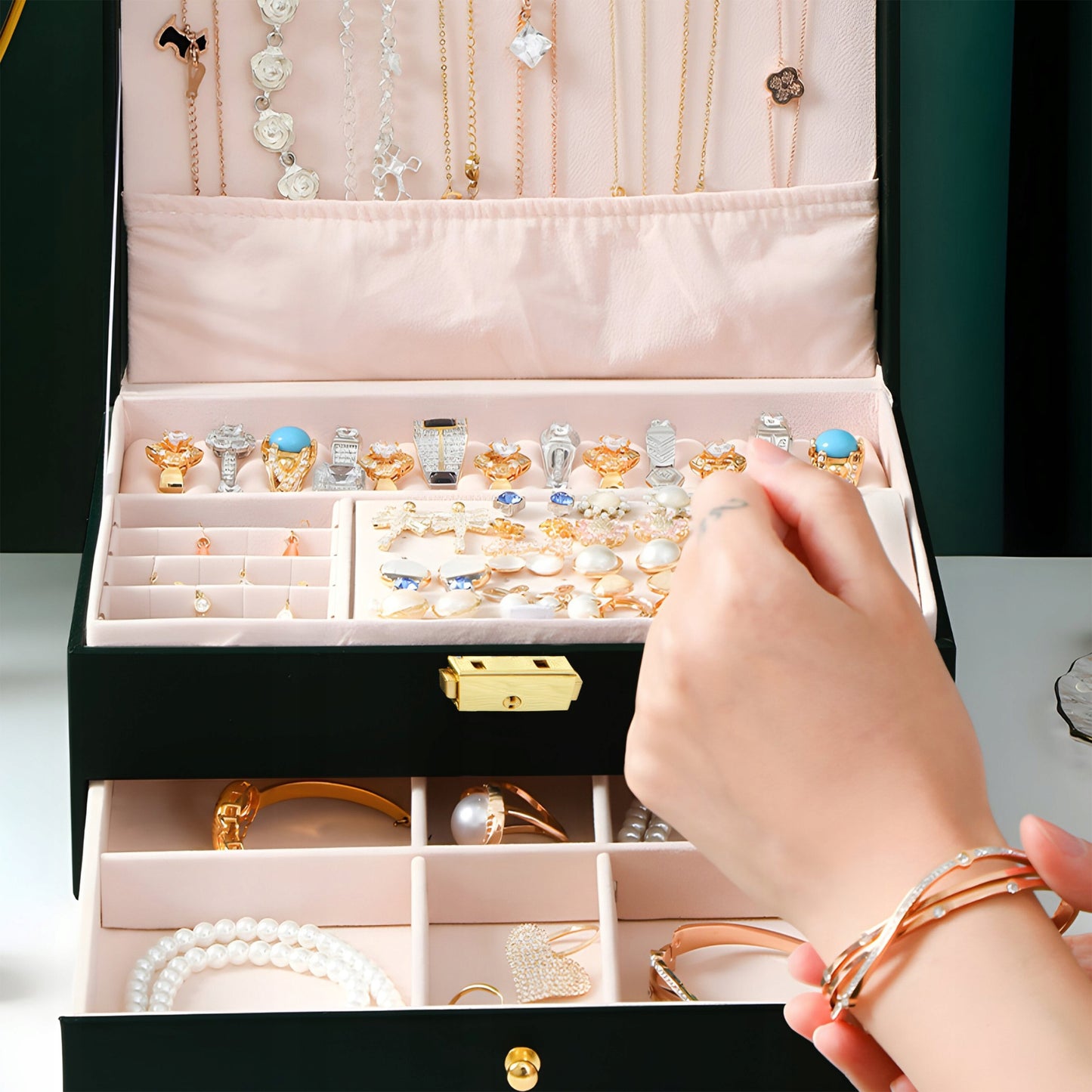 Dėžutė, skrynelė, lagaminėlis – papuošalų ir laikrodžių organizatorius XXL, su rakteliu