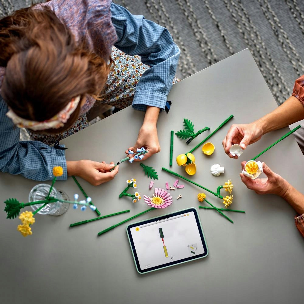 LEGO BOTANICALS ICONS Maža saulėta puokštė 10347