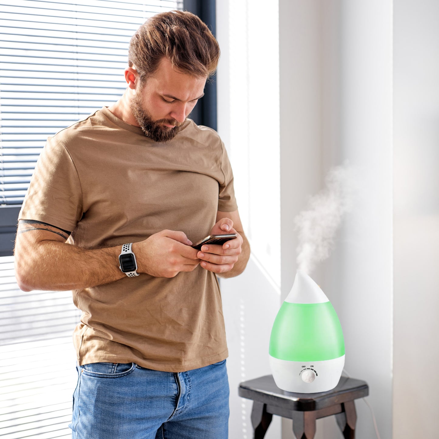 Tylus oro drėkintuvas, difuzorius, LED lemputė su 7 spalvomis, 25W, jonizatorius, 2.6L