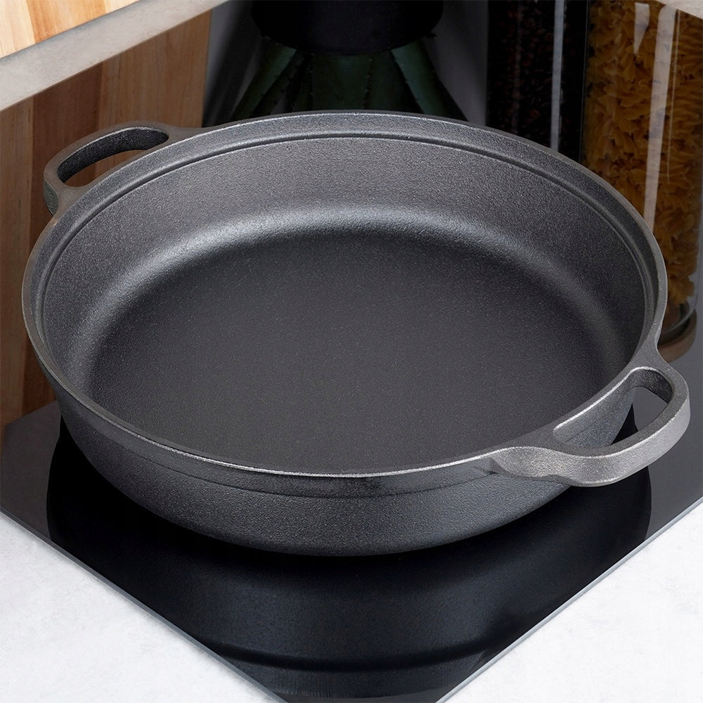 Tradicinė ketaus keptuvė be dangos kepimui, troškinimui, griliui 30 cm