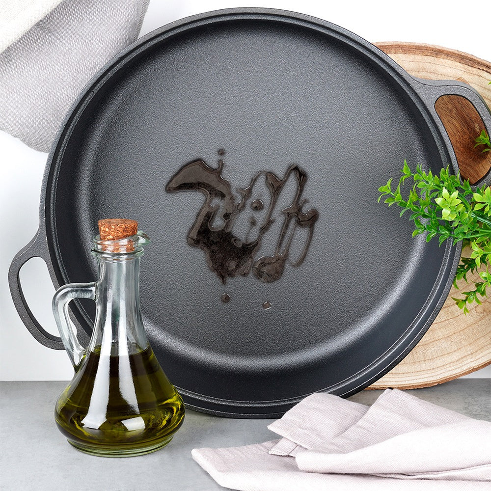 Tradicinė ketaus keptuvė be dangos kepimui, troškinimui, griliui 30 cm
