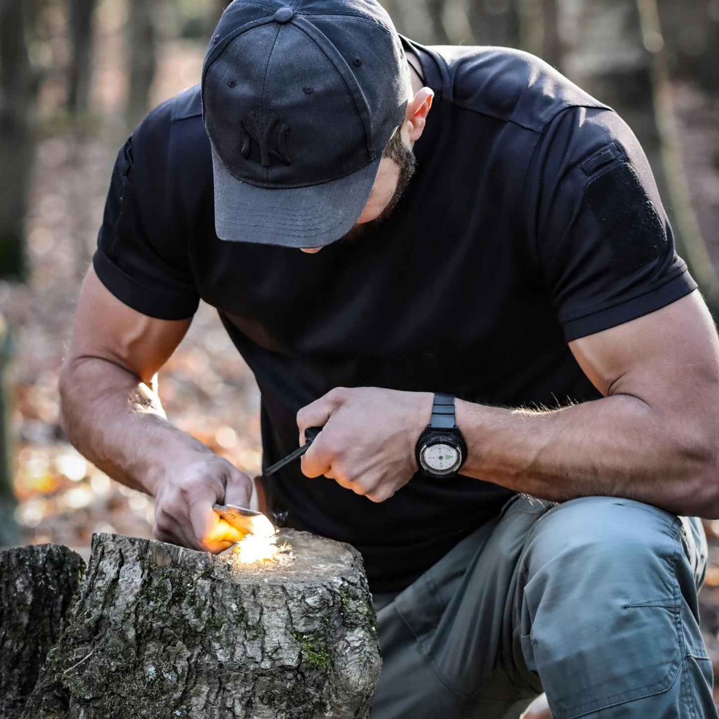 Išgyvenimo rinkinys Survivalowy 11-in-1 – būtiniausių išgyvenimo priemonių rinkinys