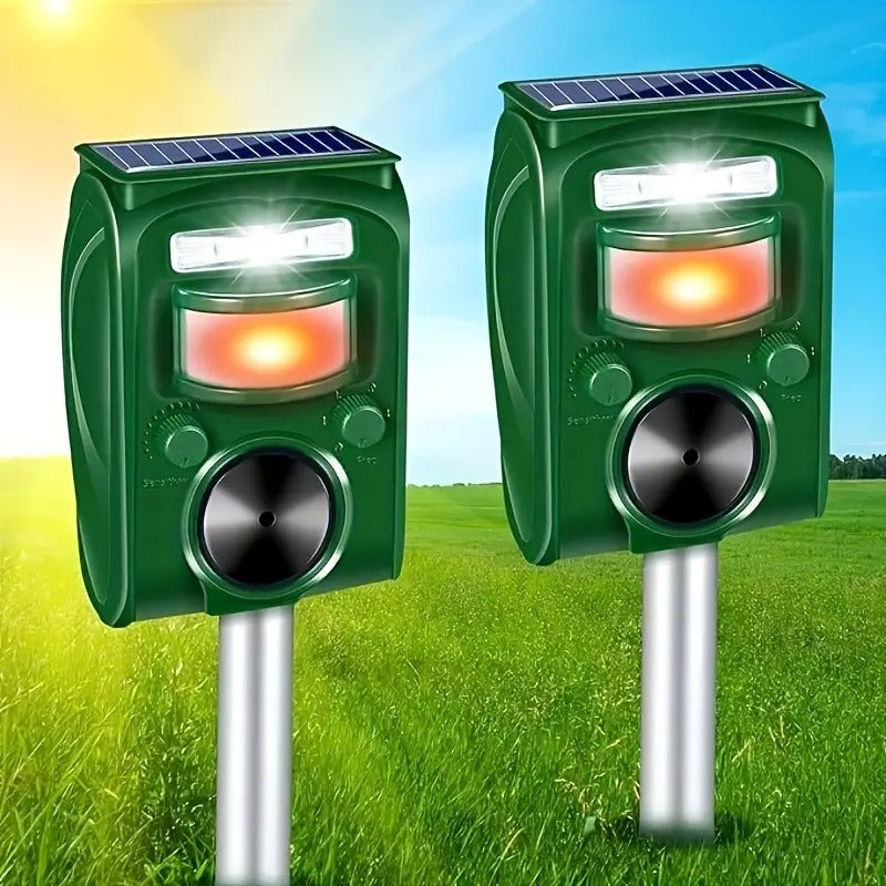 Laukinių gyvūnų atbaidymo prietaisai 2 vnt. su saulės energija, ultragarsiniu ir šviesos signalu, elnių, lapių, kiaunių, seskų, paukščių ir graužikų atbaidymui su judesio jutikliu