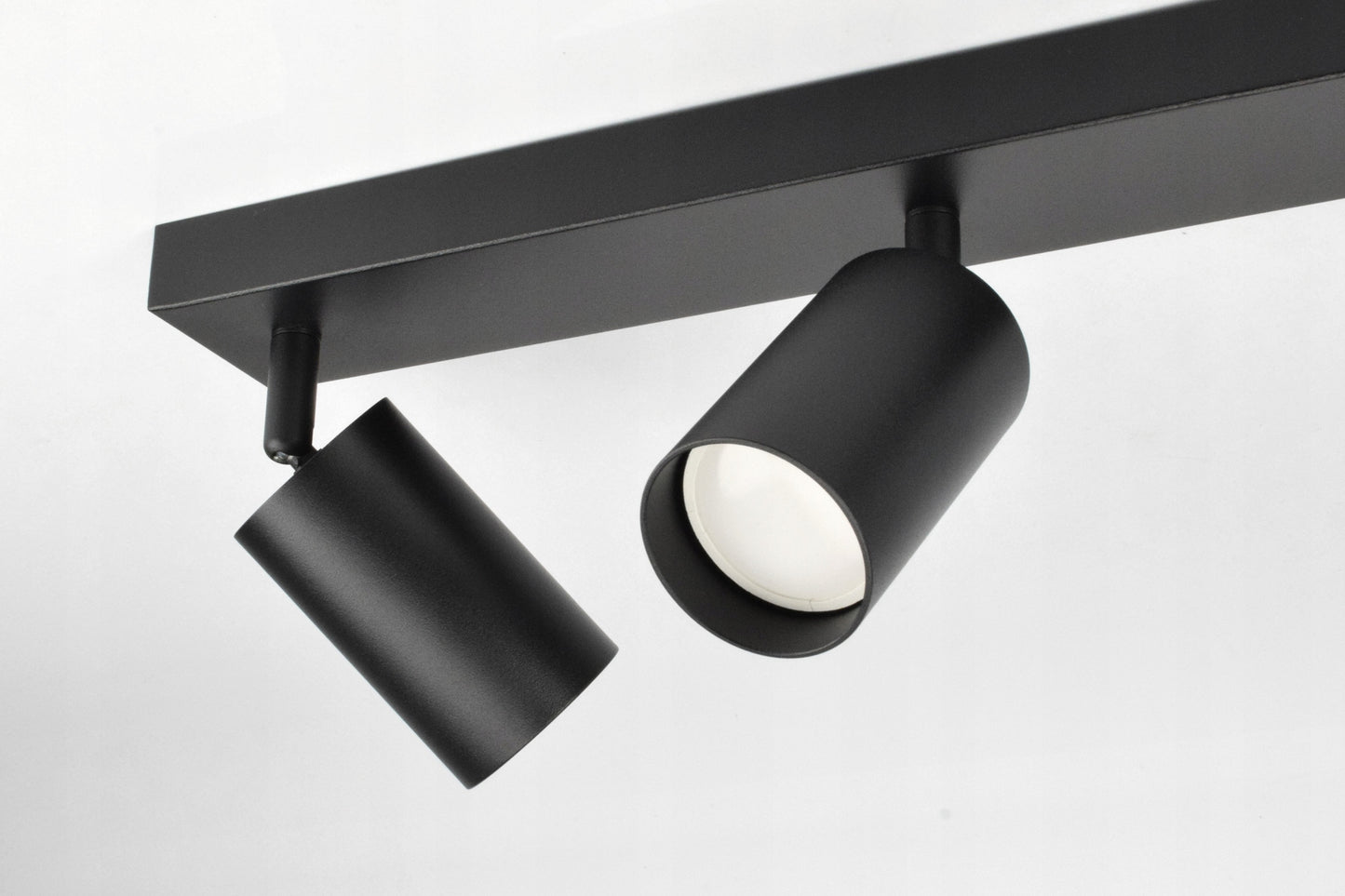 Lubinis šviestuvas 4 vietų juodas metalinis SPOT BG4 GU10 LED minimalistinio dizaino