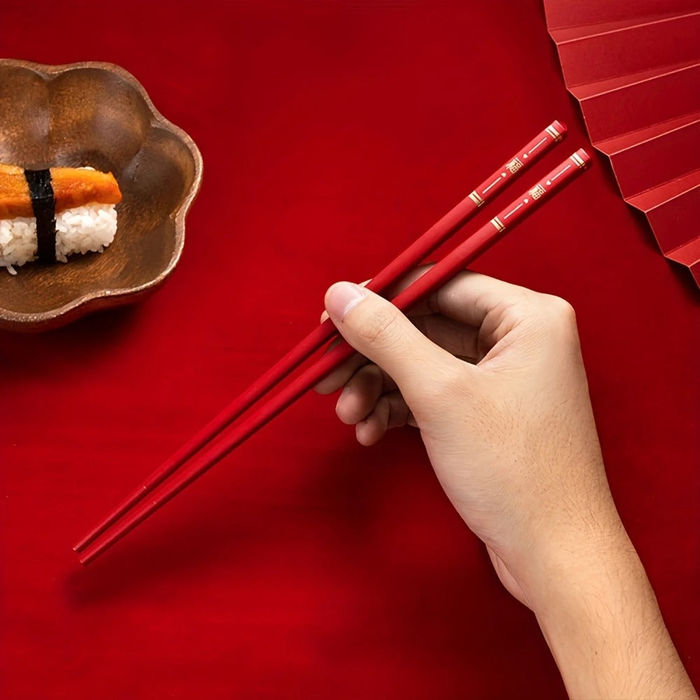 Sushi Lazdelės – 5 Poros Daugkartinio Naudojimo, 24,3 cm, Stiklo Pluošto, Raudonos su Aukso Imitacija, Japoniško Stiliaus