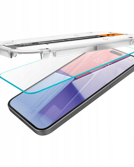 2 vnt. Grūdintas stiklas Apple iPhone 15 / 16 Spigen GLAS.TR ”EZ FIT” 9H