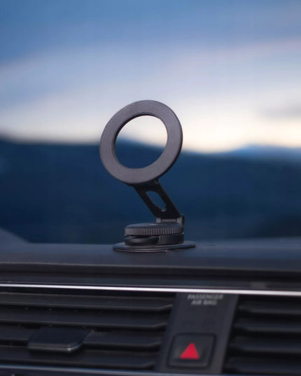 Automobilinis telefono laikiklis į prietaisų skydelį su MagSafe funkcija ir sukimosi mechanizmu