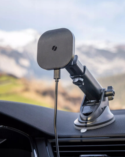 Automobilinis telefono laikiklis su indukciniu įkrovikliu ir „MagSafe“ tvirtinimu prie stiklo