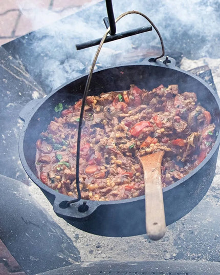 Ketaus medžioklinis katilas + keptuvė laužui 12 l
