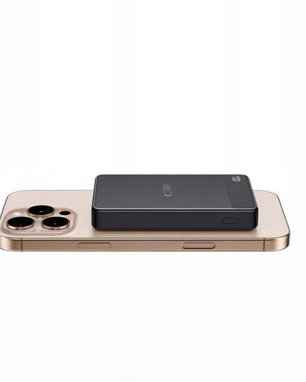 2 viename išorinė baterija Powerbank su MagSafe 5000mAh 15W LED