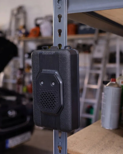 Automobilinis graužikų baidiklis „Xtreme MR-13“, maitinamas baterijomis, USB ir 12 V