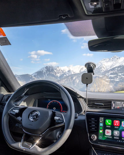 Automobilinis telefono laikiklis su indukciniu įkrovikliu ir „MagSafe“ tvirtinimu prie stiklo