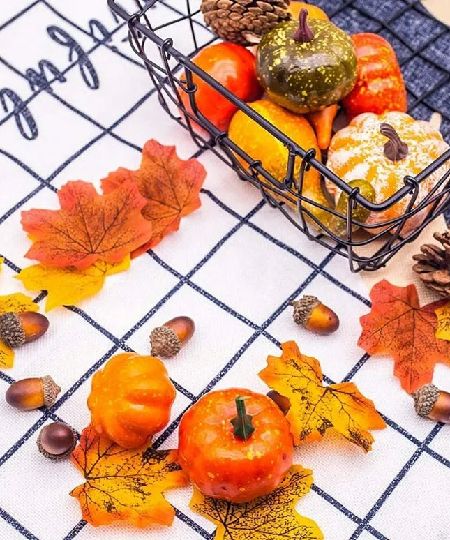 48 vnt. dirbtinių lapų, moliūgų ir gilių rudens dekoracijų rinkinys Helovinui