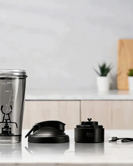 Elektrinis baltymų kokteilių plaktuvas 450 ml, nešiojamas, juodas