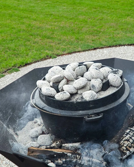 Ketaus medžioklinis katilas + keptuvė laužui 12 l