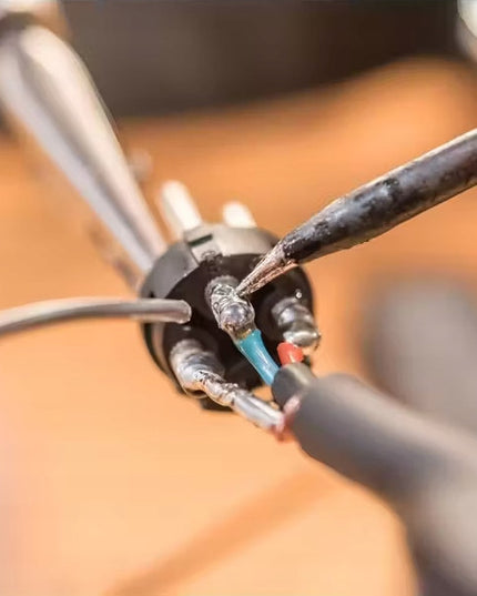 Profesionali Litavimo Alavo Viela su Fluxu 100g 1mm Elektronikams