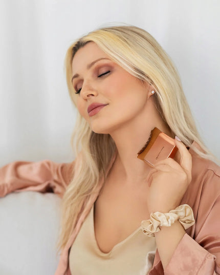CRYSTALLOVE Contour Face Brush – rankinis veido masažuoklis limfodrenažiniam masažui