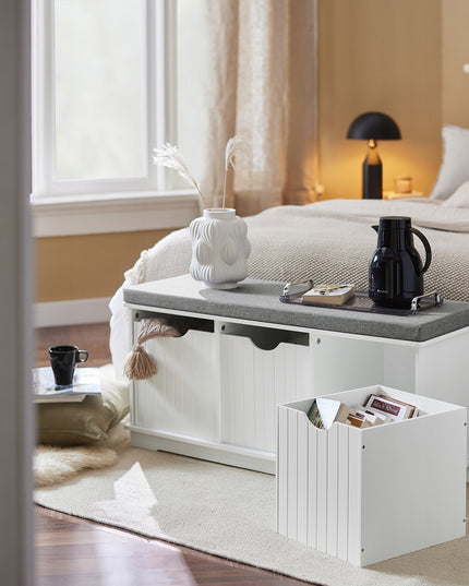 SoBuy Balta batų spintelė-suolas su 3 skyriais FSR30-W