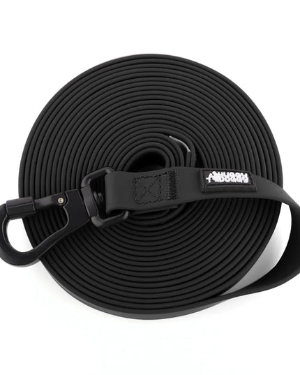 8 m ilgio dresavimo pavadėlis šunims HUGGY DOGGY, vandeniui atsparus PVC, patvarus, dydis L, juodas