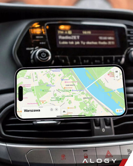 Magnetinis automobilinis laikiklis prietaisų skydeliui su MagSafe