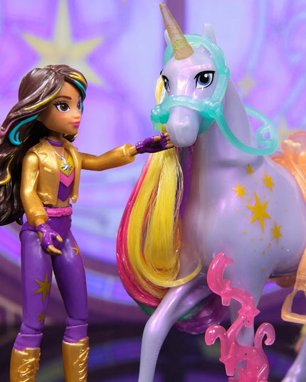 Unicorn Academy lėlės Sophia ir Wildstar vienaragio rinkinys su priedais