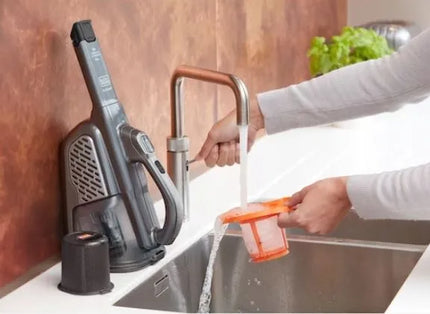 Akumuliatorinis dulkių siurblys BLACK+DECKER Dustbuster 18 V [BHHV520JF-QW], 2,0 Ah
