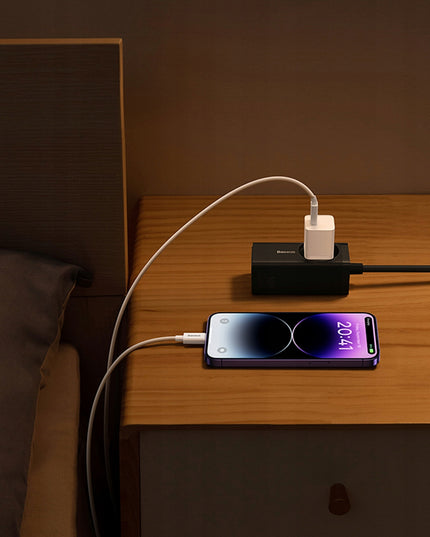 BASEUS Sieninis įkroviklis GaN 30W USB-C MINI KOMPAKTINIS telefonams ir planšetiniams kompiuteriams