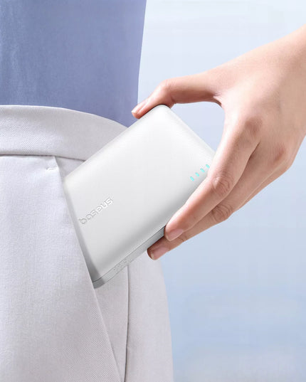 BASEUS išorinė baterija 10000 mAh 22,5W greitas įkrovimas USB-C USB-A kompaktiška