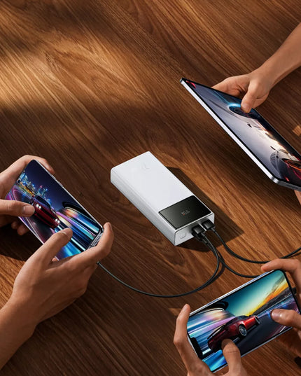 BASEUS išorinė baterija 30000 mAh USB-C PD 22.5W galinga, greita ir saugi su laidu