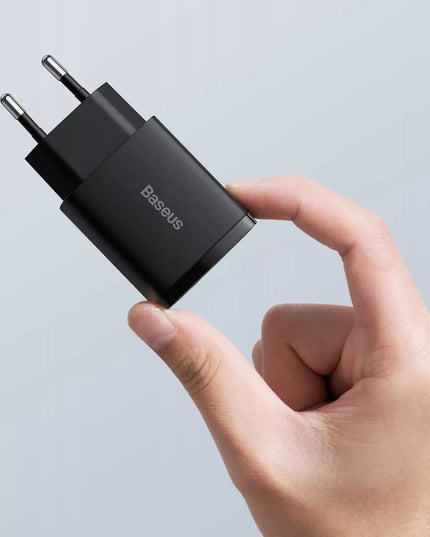 BASEUS Greitas įkroviklis telefonui USB C 20W Universalus QC 3A