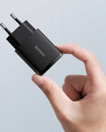 BASEUS Greitas įkroviklis telefonui USB C 20W Universalus QC 3A
