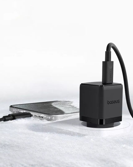Greitasis sieninis įkroviklis BASEUS USB-C 30W PD QC, skirtas telefonui ir planšetei