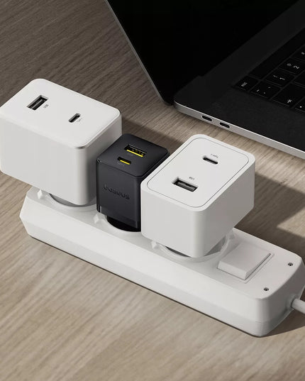 BASEUS Greitas Sieninis Įkroviklis USB-C USB-A 20W PD Telefonui, Planšetiniam Kompiuteriui