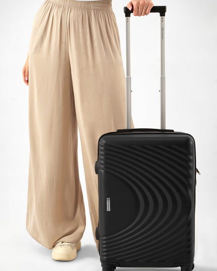 Mažas rankinis lagaminas kelionei su ratukais ir teleskopine rankena Betlewski