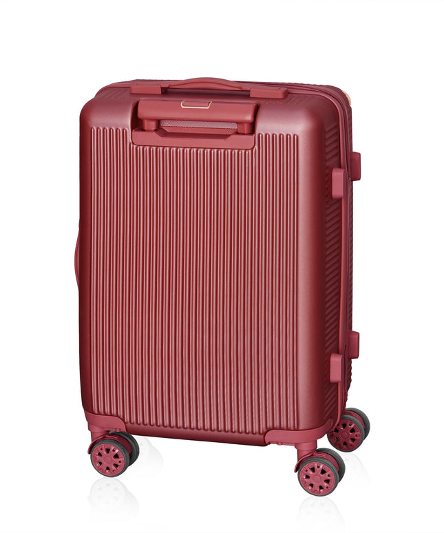 BETLEWSKI Kelioninis kabininis lagaminas, talpus atostogoms, su ratukais, stilinga rankena.