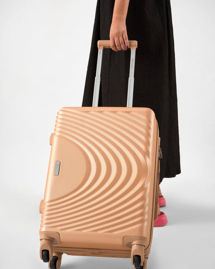 Kabininis lagaminas su ratukais, šoninėmis atramomis, ištraukiama rankena, kietas BETLEWSKI