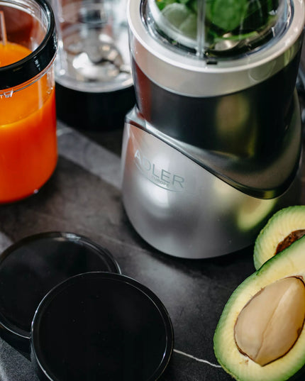 Stalo trintuvas smoothie kokteiliams 1200W + 4 buteliukai/puodeliai