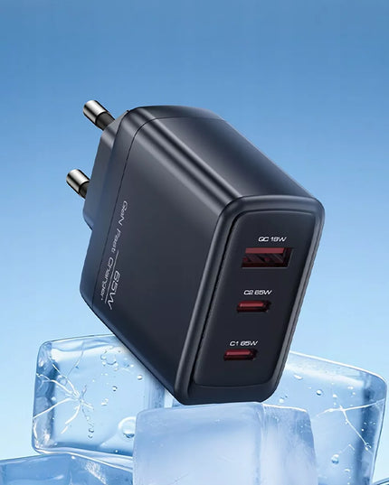 Boste tinklo įkroviklis, 3 prievadai USB-C USB-A 65W QC PD saugus maitinimo blokas