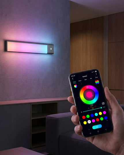 BOSTE išmanusis naktinis LED šviestuvas su RGB, judesio ir sutemų jutikliu, magnetinis