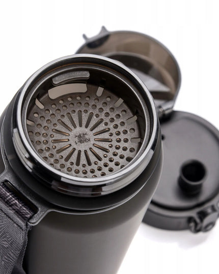 Meteor vandens gertuvė 650 ml iš Tritan su sieteliu, snapeliu ir nešiojimo dirželiu, BPA-free, juoda