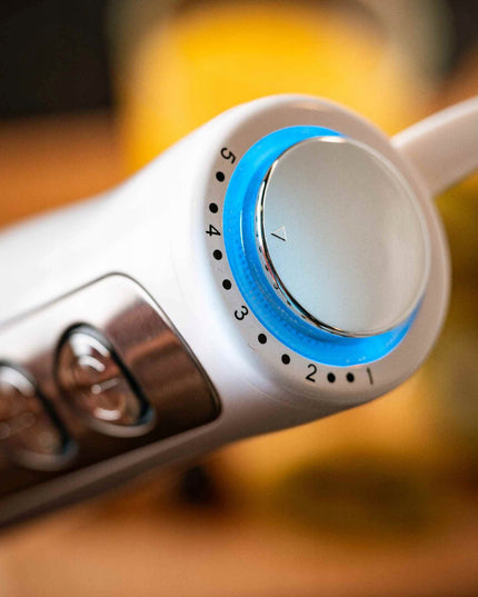 Galinga rankinė maišyklė GALINGA 1500W greičio reguliavimas Susuktas 180 cm laidas BALTA