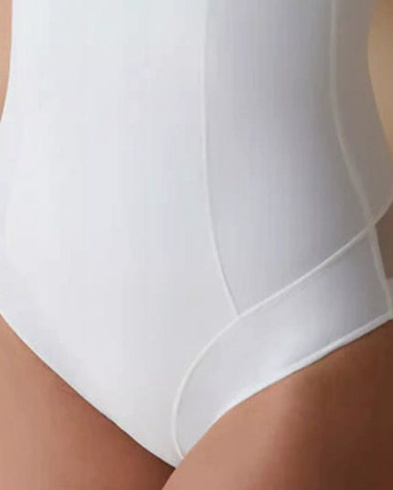 Liekninantis body su liemenėle Selene, stipriai formuojantis, patogus, lygus, baltas, 75B