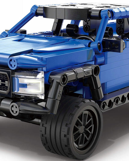 CADA STATYBINIAI BLOKELIAI VISUREIGIS AUTOMOBILIS OFF-ROADER SU ATGAL TRAUKIAMU VARIKLIU 390 EL.