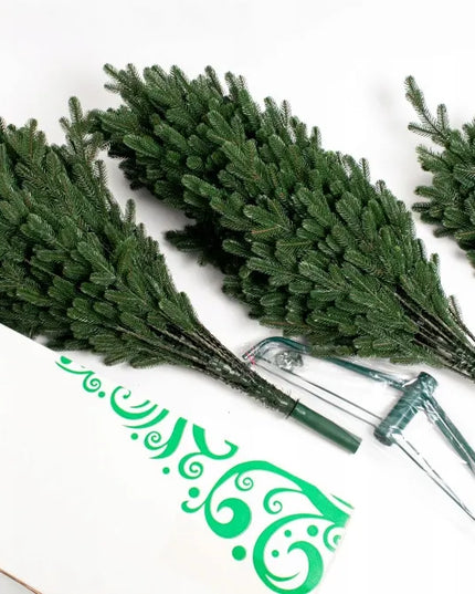 Dirbtinė eglutė PE + PVC Alaska 210 cm, automatinis išskleidimas, tanki, premium klasės