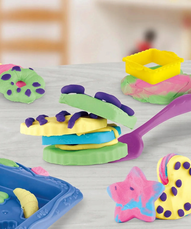 „Play-Doh“ modelino rinkinys „Saldūs sausainiai“, 5 spalvos ir priedai