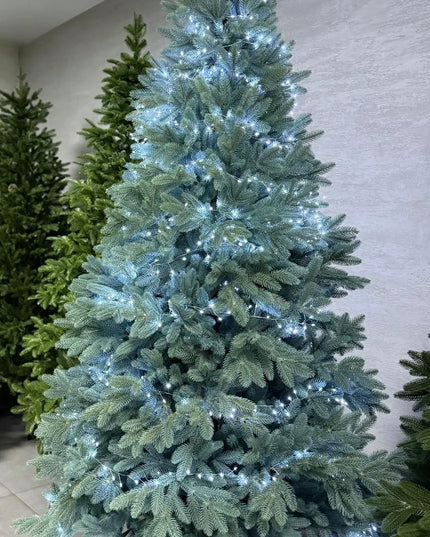 Dirbtinė Kalėdų eglutė PREMIUM Sidabrinė eglė SILVER SKY 3D 100% PE 220 cm