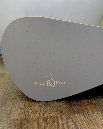 DIDELĖ KARTONINĖ KATĖS DRASKYKLĖ 70x23x24 cm Mruu&Pruu