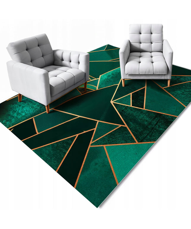 Kilimas 220x160cm žalias, glamūrinis, su auksinėmis detalėmis, geometriniai trikampiai